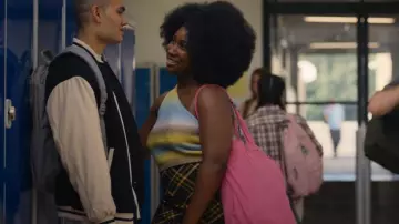 Asos Design Tai­lored 90s Mi­di Skirt In Bias Cut Check worn by Becca (Lauryn Ajufo) as seen in Everything Now (S01E07)