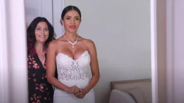 Galina Signature Lace Sheer Beaded corpiño Vestido de novia usado por Jasmine Pineda como se ve en 90 Day Fiancé (T10E17)