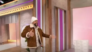 Chaqueta bomber de Calvin Klein con forro de piel de oveja usada por Affion Crockett vista en Sherri el 19 de febrero de 2024
