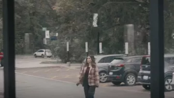 Isabel Marant Kerstin Blazer usado por el Dr. Sam Griffith (Sophia Bush) como se ve en Good Sam (S01E02)