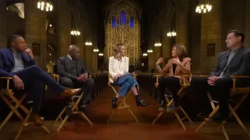 Bottines en cuir Gucci ornées de mors de cheval portées par Savannah Guthrie comme on le voit dans Today le 21 février 2024