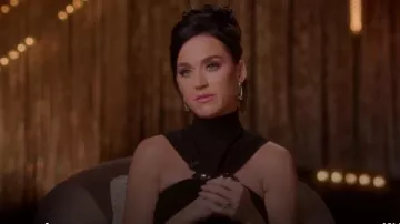 Top à col roulé orné d’Alaïa Hardware porté par Katy Perry dans American Idol (S22E01)
