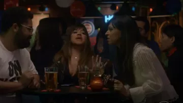 Tory Burch Mini Kira Tweed Bag worn by Sam (Hannah Simone) as seen in Not Dead Yet (S02E04)