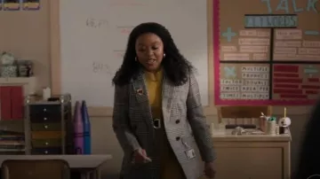 & Other Stories Knitted Midi Dress in Mustard worn by Janine Teagues (Quinta Brunson) as seen in Abbott Elementary (S03E05)