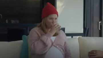 Gente Libre Amelia Cardi usada por Beth (Amy Schumer) como se ve en Life & Beth (T02E10)