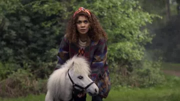 Jones New York Yellowstone Southwest Aztec Jacket worn by Jaylin Ye as seen in Dead Hot (S01E03)