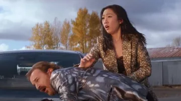 Sandro Ayan Metallic Jacquard Blazer worn by Nicky Shen (Olivia Liang) as seen in Kung Fu (S02E04)