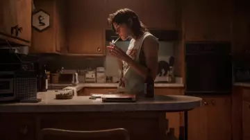 Zippo Gold Lighter used by Lou (Kristen Stewart) as seen in Love Lies Bleeding