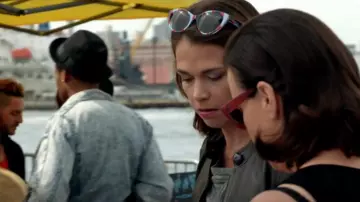 Dolce & Gabbana DG4181P Sun­glass­es worn by Liza Miller (Sutton Foster) as seen in Younger (S01E03)