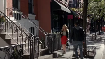 Bolso de Alexander Wang Satchel usado por Kelsey Peters (Hilary Duff) como se ve en Younger (T01E04)
