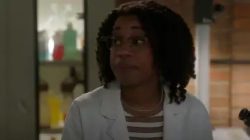 Veronica Beard Long Sleeve Top worn by Kasie Hines (Diona Reasonover) as seen in NCIS (S21E04)