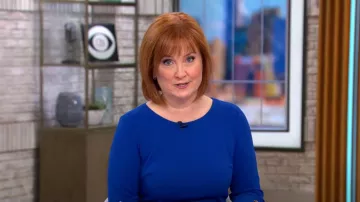 Robe fourreau à manches cloche Calvin Kelin portée par Anna Bullard-Werner dans CBS Mornings le 6 mars 2024