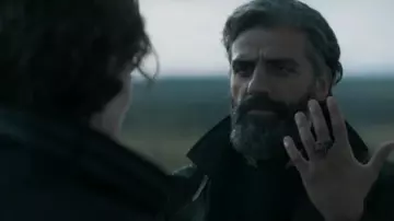 The Ducal Ring worn by Duke Leto Atreides (Oscar Isaac) as seen in Dune movie