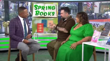 Old Navy Robe mi-longue à manches bouffantes portée par Jasmine Guillory comme on le voit dans Aujourd’hui le 7 mars 2024