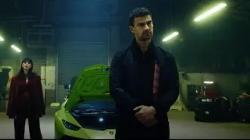 Veste Baracuta G9 Original portée par Eddie Horniman (Theo James) comme on le voit dans The Gentlemen (S01E03)