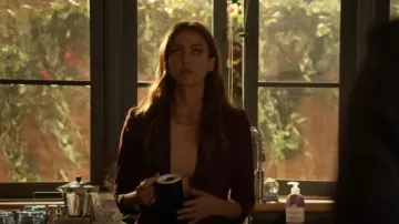 Body ajusté Maison Margiela porté par Nancy McKenna (Jessica Alba) dans L.A.'s Finest (S02E02)