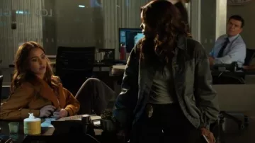 Blank Nyc Hood­ed Mo­to Jack­et worn by Sydney Burnett (Gabrielle Union) as seen in L.A.'s Finest (S02E02)
