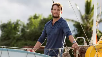 Navy long sleeve polo shirt worn by Richard Sharp (Sam Claflin) in Adrift movie