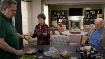 Mono de terciopelo Alice + Olivia usado por Jeff Greene (Jeff Garlin) como se ve en Curb Your Enthusiasm (T12E06)