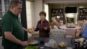Polo de algodón Lacoste usado por Jeff Greene (Jeff Garlin) como se ve en Curb Your Enthusiasm (T12E06)