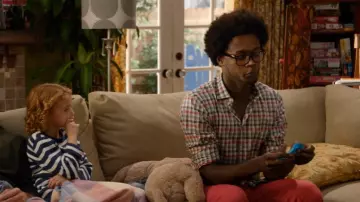 Billy Reid Boucle Check Tuscumbia Shirt worn by Tommy (Echo Kellum) as seen in Ben and Kate (S01E05)