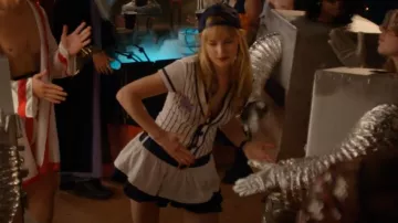 Dreamgirl Base­ball Play­er Cos­tume worn by Kate Fox (Dakota Johnson) as seen in Ben and Kate (S01E06)