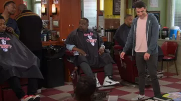 Nike Leather Sneak­ers worn by Dave Johnson (Max Greenfield) as seen in The Neighborhood (S06E04)