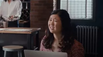 Ba&sh Nel­ly Top worn by Zoe Chow (Samantha Wan) as seen in Private Eyes (S05E07)