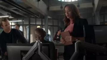 Veronica Beard Scuba Jacket worn by Nikki Batista (Dania Ramirez) as seen in Alert: Missing Persons Unit (S02E01)