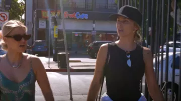 Quay Australia Lunettes de soleil unisexes polarisées en forme d’œil de chat de 37 mm portées par Ariana Madix comme on le voit dans Vanderpump Rules (S11E07)