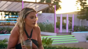 Vestido largo forrado Nova de moda usado por Dani como se ve en Ex on the Beach (S05E09)