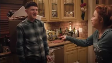 Uniqlo Flannel Checked Shirt worn by Jacob Hill (Chris Perfetti) as seen in Abbott Elementary (S03E07)