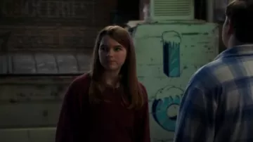 American Eagle Super Soft Jegging Fit Sweatshirt Crew Neck Burgundy worn by Missy Cooper (Raegan Revord) as seen in Young Sheldon (S07E05)