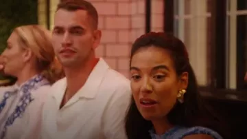 Mola Sasa Sol Y Lune Pendientes Grandes usados por Danielle Olivera como se ve en Summer House (S08E04)