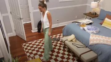 Amazon 6pcs Matte Flower Hair Clips worn by Amanda Batula as seen in Summer House (S08E04)