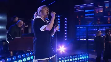 Staud Bridget Layered Shirtdress worn by Kelly Clarkson as seen in The Kelly Clarkson Show on March 15, 2024