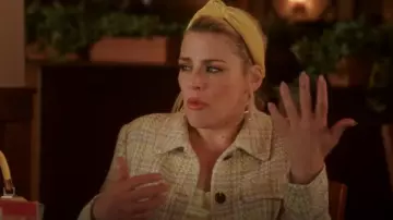 Zara Cropped Tweed Jack­et worn by Summer Dutkowsky (Busy Philipps) as seen in Girls5eva (S03E05)