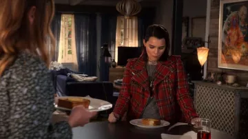 Veste de moto à carreaux Tripp NYC portée par Rory (Brianna Hildebrand) comme on le voit dans Lucifer (S06E07)
