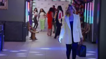 BCBGMAXAZRIA Women's Long Sleeve Regular Blazer Jacket worn by Karen Huger as seen in The Real Housewives of Potomac (S08E17)