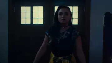 Urban Outfitters Zip-Front Ribbed Cropped Cami worn by Bree (Mia McKenna-Bruce) as seen in Get Even (S01E06)