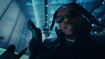 Saint Laurent Black Rec­tan­gu­lar Sun­glass­es worn by Gunna in Prada Dem by Gunna [Official Video]