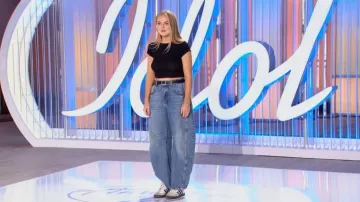 Adidas Samba Sneaker (Femme) portée par Hailey dans American Idol (S22E04)