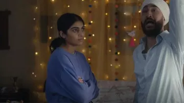 Lululemon Perfectly Oversized Cropped Crew worn by Chippy (Sugenja Sri