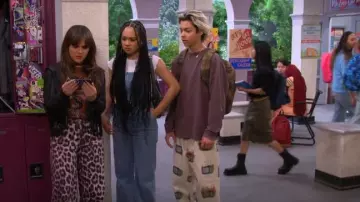 Asos Wyoming Oversize Long Sleeve Graphic Tee worn by Flashform (Malachi Barton) as seen in The Villains of Valley View (S02E17)