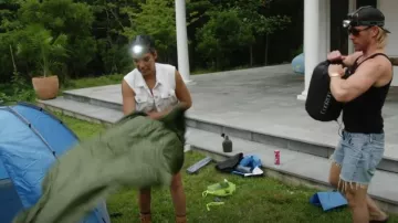 Veste en jean Noisy May portée par Danielle Olivera vue dans Summer House (S08E05)