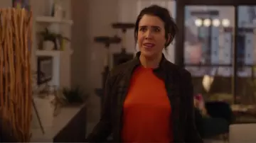 Lululemon Define Jacket worn by Shannon Ross (Nicole Power) as seen in Kim's Convenience (S05E12)