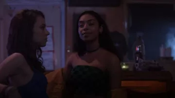 Forever 21 Checkered Cropped Tube Top worn by RiRi Curtis (Taveeta Szymanowicz) as seen in Dare Me (S01E02)