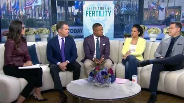 Jonathan Simkhai Louisa Twist Front Camisa de cuero vegano usada por Savannah Sellers como se ve en Today el 22 de marzo de 2024