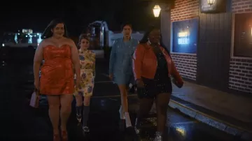 Cult gaïa Farah Rhine­stone Ear­ring worn by Fran (Lolly Adefope) as seen in Shrill (S03E03)