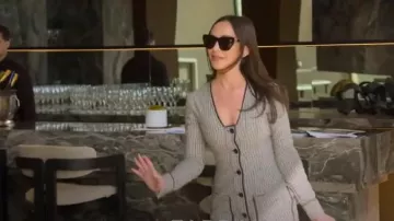 Vestido a cuadros de Staud Fairham usado por Farrah Brittany como se ve en Buying Beverly Hills (T02E02)